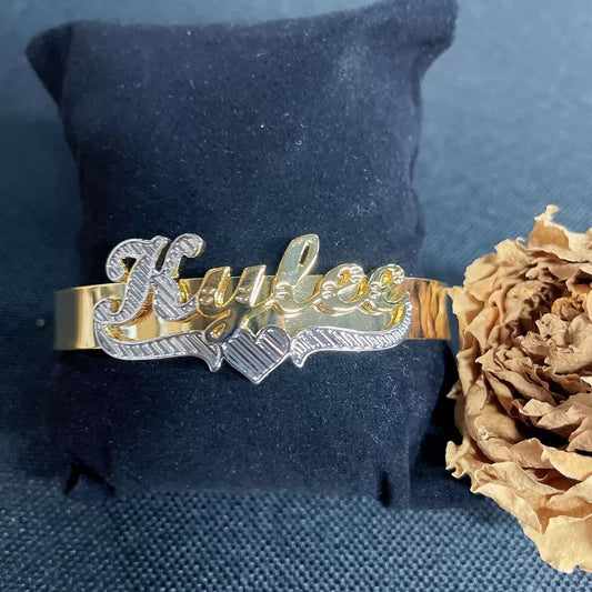 Custom Nameplate Vintage Bracelet